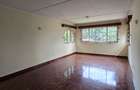 4 Bed Townhouse with En Suite at Lavington Off Convent Drive - 11