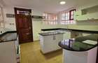 4 Bed Villa with En Suite in Kyuna - 3