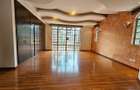 5 Bed House with En Suite in Nyari - 5