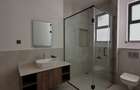 5 Bed Townhouse with En Suite in Lavington - 10