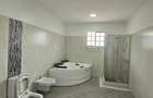 5 Bed House with En Suite in Runda - 8