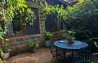 1 Bed House with En Suite in Rosslyn - 7
