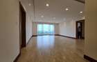 3 Bed Apartment with En Suite at 6Th Parklands - 13