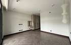 5 Bed House with En Suite in Nyari - 15
