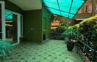 4 Bed House with En Suite in Riverside - 2