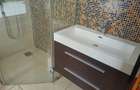 3 Bed Apartment with En Suite at Parklands - 9