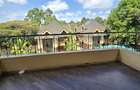 5 Bed Townhouse with En Suite at Lavington Road - 17