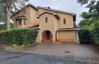 4 Bed Townhouse with En Suite at Lavington Road - 2