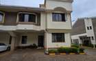 4 Bed Townhouse with En Suite at Grevilea Grove - 3