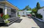 2 Bed House with En Suite at Hr91 - 1