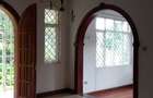 5 Bed House in Rosslyn - 9