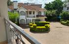 4 Bed Townhouse with En Suite at Lavington - 5