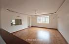 5 Bed House with Garden in Runda - 18