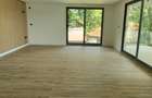 5 Bed Townhouse with En Suite in Lavington - 18