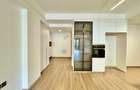 3 Bed Apartment with En Suite in Riverside - 8