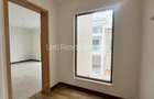 6 Bed Townhouse with En Suite in Lavington - 5