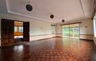 5 Bed House with En Suite in Runda - 4
