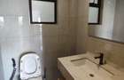 3 Bed Apartment with En Suite in Riverside - 11
