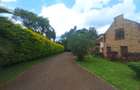 5 Bed Townhouse with En Suite in Karen - 3