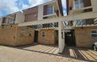4 Bed Villa with En Suite in Lavington - 1
