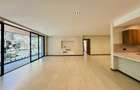 4 Bed Apartment with En Suite in Spring Valley - 11