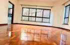 4 Bed Apartment with En Suite in Westlands Area - 11