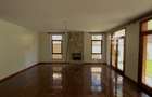 5 Bed Villa with En Suite at Lavington - 3