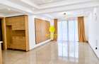 3 Bed Apartment with En Suite in Riverside - 2