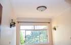 3 Bed Apartment with En Suite at Hatheru Road - 4