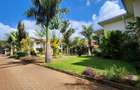 5 Bed House with En Suite at Hardy Area - 6