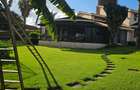 5 Bed House with En Suite in Runda - 18
