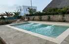3 Bed House with En Suite at Dongokundu - 8