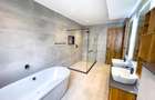 4 Bed Apartment with En Suite in Spring Valley - 17