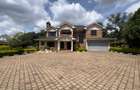 6 Bed House with En Suite in Runda - 1
