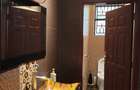 5 Bed House with En Suite in Westlands Area - 8