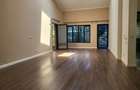 5 Bed House with En Suite in Runda - 12