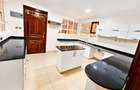 4 Bed House with En Suite in Kyuna - 6