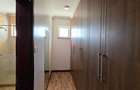 4 Bed Apartment with En Suite at Brookside Drive - 12