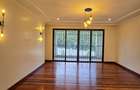 6 Bed House with En Suite in Loresho - 16