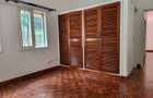 4 Bed Townhouse with En Suite in Hill View - 6
