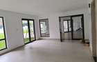 7 Bed House with En Suite in Runda - 4
