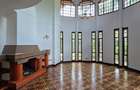 5 Bed House with En Suite in Runda - 20