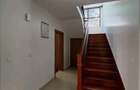 5 Bed Townhouse with En Suite in Lavington - 8