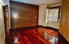 3 Bed Apartment with En Suite at Parklands - 4