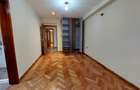5 Bed Townhouse with En Suite at Lavington Road 66 - 15