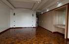 3 Bed Apartment with En Suite at Othaya Road - 17