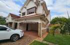 4 Bed House with En Suite in Rosslyn - 9