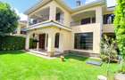 4 Bed Townhouse with En Suite at Off Convent Drive - 1