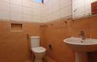 4 Bed Apartment with En Suite at 2Nd Parklands Avenue - 18