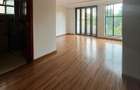 3 Bed Apartment with En Suite in Riverside - 7